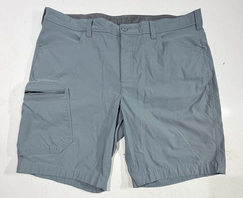 Eddie Bauer Rainier Shorts Size 40 Gray Performance Chino